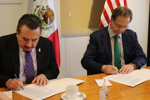 HACU signs MOU with the Embassy of Mexico